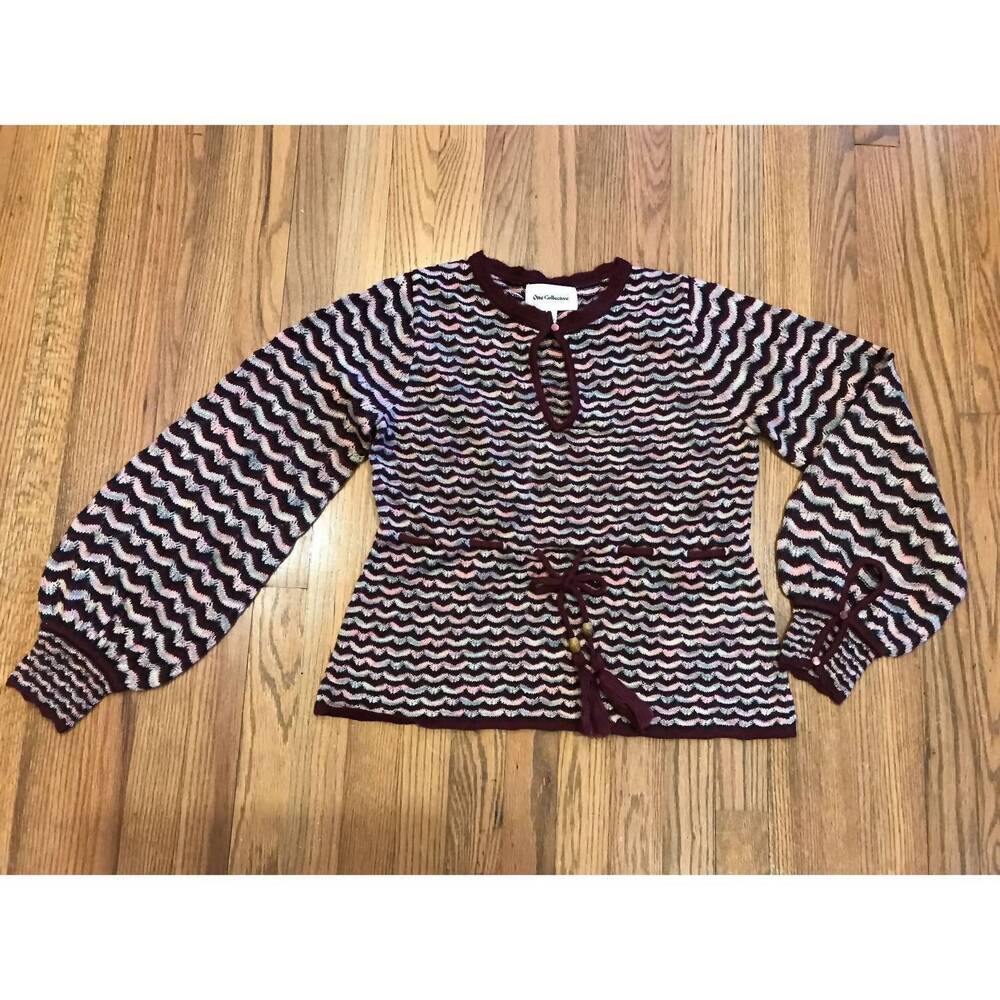 NEW ONE COLLECTIVE women's patterned keyhole sweater in wine